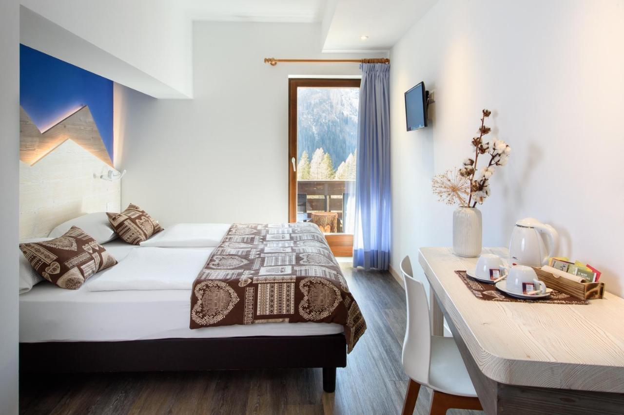 Hotel Garni Roberta Malga Ciapela Eksteriør billede